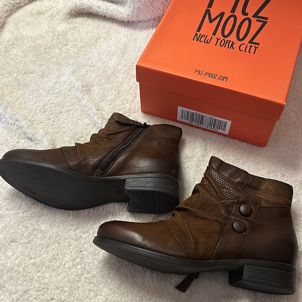Mix Mooz booties